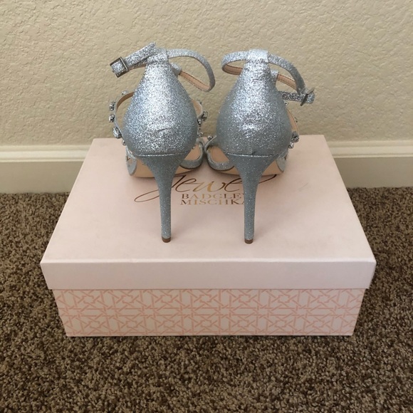 Badgley Mischka Heels - Picture 4 of 4